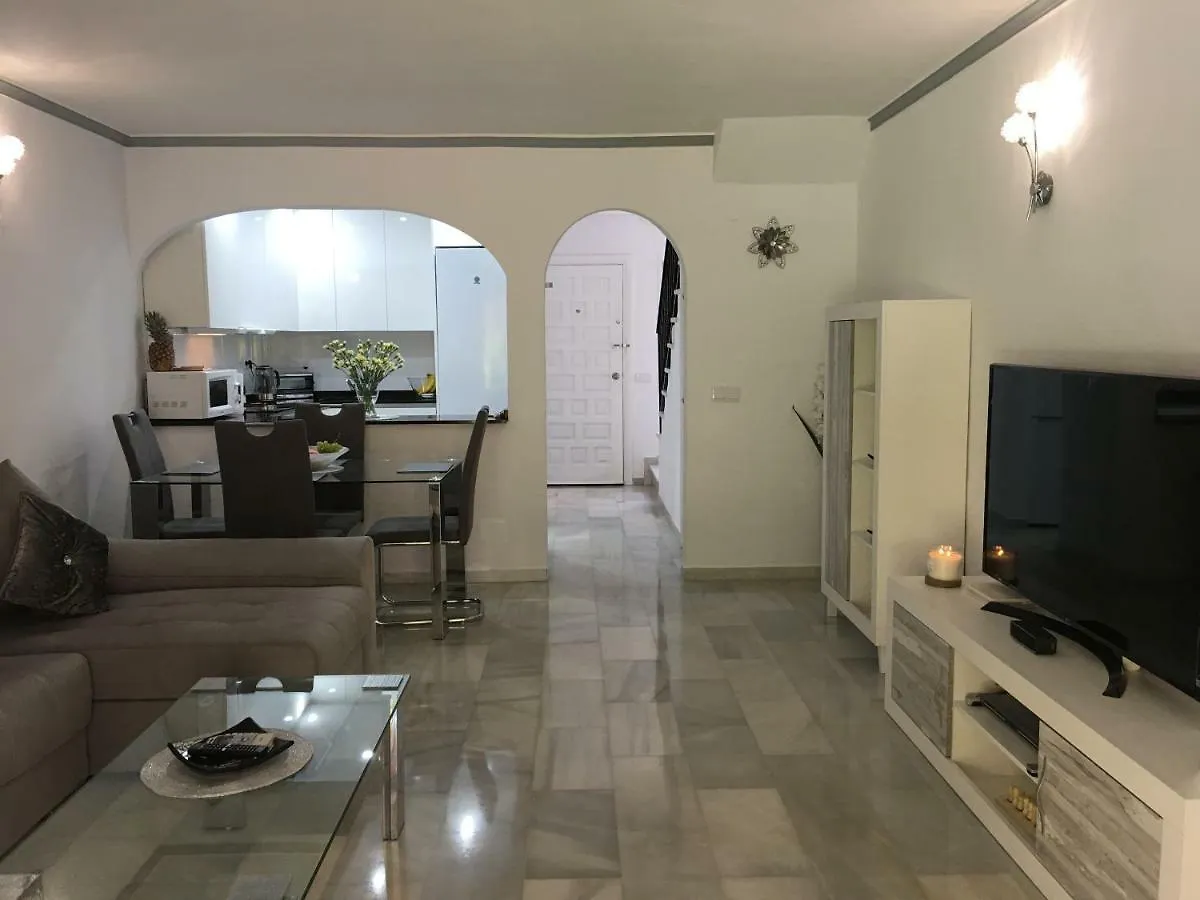 Holiday home Parque Paraiso, Lower Calahonda - Close To Amenities And Beach Villa Sitio de Calahonda